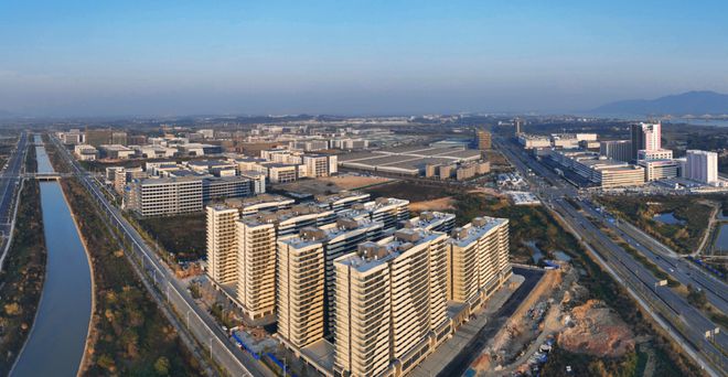 锁定目标！肇庆全力拼、加油干！(图1)